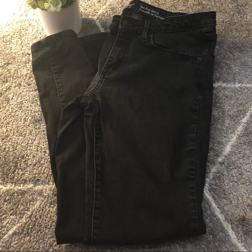 🤍 MOSSIMO Stretch Denim